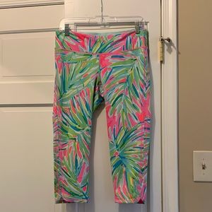 GUC Lilly Pulitzer large Luxletic leggings